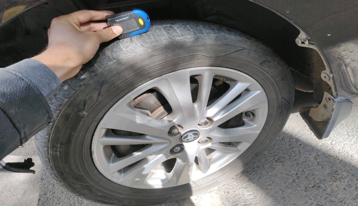 2018 Toyota YARIS VX CVT, Petrol, Automatic, 76,865 km, tyre