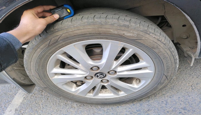 2018 Toyota YARIS VX CVT, Petrol, Automatic, 76,865 km, tyre