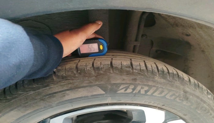 2022 Tata NEXON XMA SUNROOF PETROL, Petrol, Automatic, 47,436 km, tyre