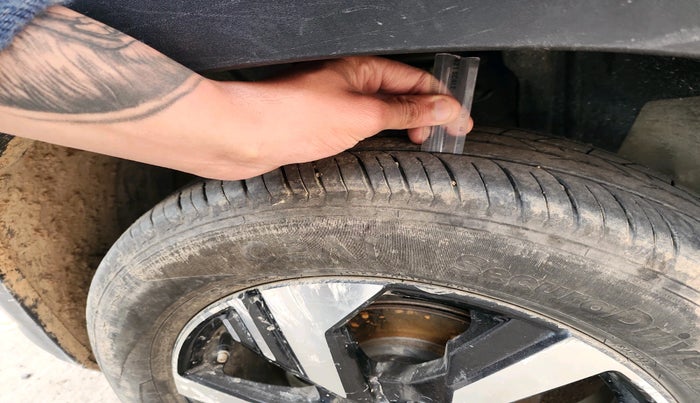 2024 Nissan MAGNITE N-Connecta HRAO 1.0 Turbo Petrol MT, Petrol, Manual, 22,132 km, tyre