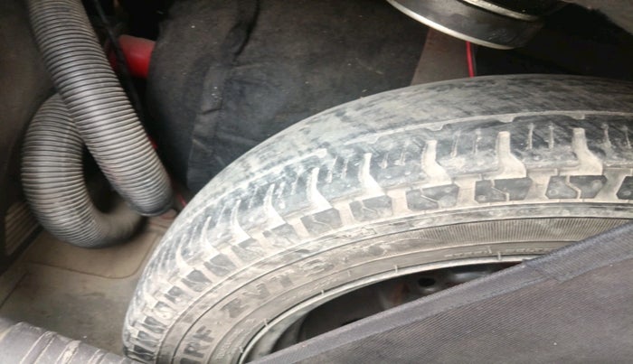 2012 Hyundai Santro Xing GL PLUS, Petrol, Manual, 1,06,731 km, tyre