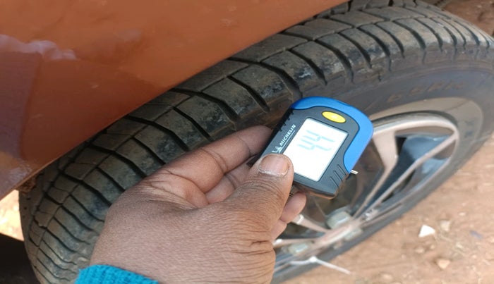 2017 Tata TIGOR XM PETROL, Petrol, Manual, 51,534 km, tyre