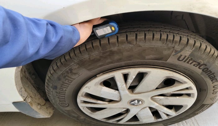 2015 Maruti Swift VXI, Petrol, Manual, 46,465 km, tyre