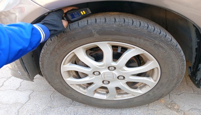 2014 Honda Amaze 1.2L I-VTEC VX, Petrol, Manual, 92,664 km, tyre