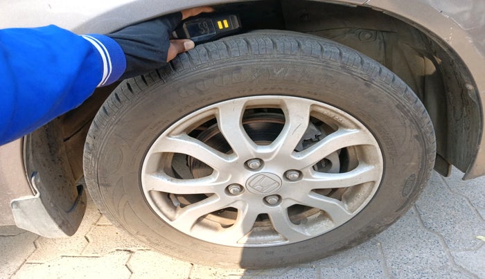 2014 Honda Amaze 1.2L I-VTEC VX, Petrol, Manual, 92,664 km, tyre