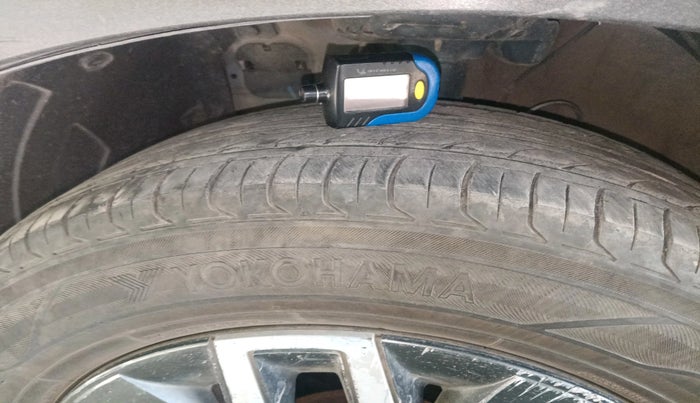 2021 Hyundai VENUE SX 1.0 TURBO, Petrol, Manual, 75,869 km, tyre