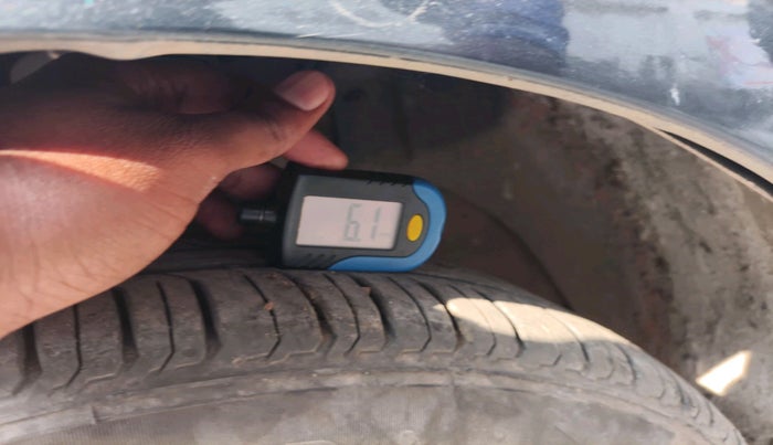 2017 Volkswagen Ameo COMFORTLINE 1.5L, Diesel, Manual, 68,386 km, tyre