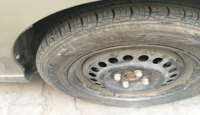 2011 Honda City 1.5L I-VTEC S MT, Petrol, Manual, 93,232 km, tyre