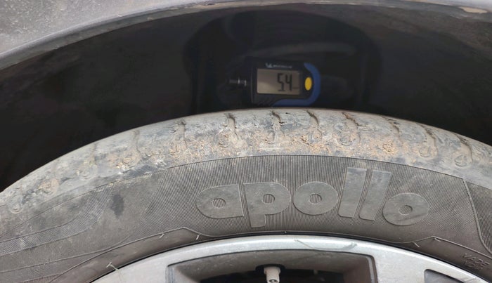 2021 Tata Tiago XZ PETROL, Petrol, Manual, 28,906 km, tyre