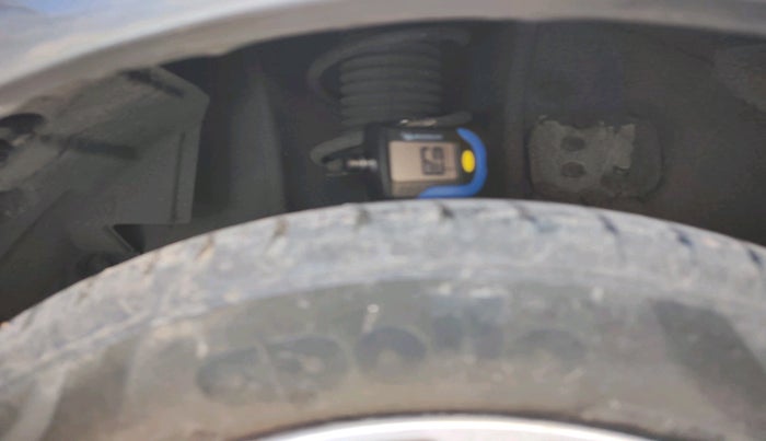 2021 Tata Tiago XZ PETROL, Petrol, Manual, 28,906 km, tyre