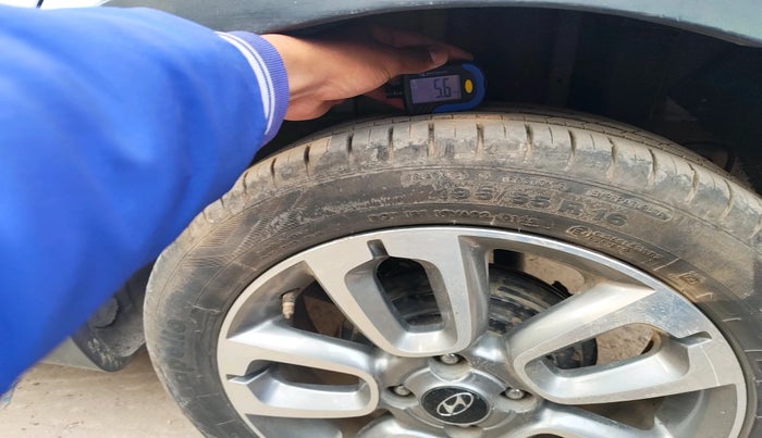 2016 Hyundai i20 Active 1.2 SX, Petrol, Manual, 1,09,860 km, tyre