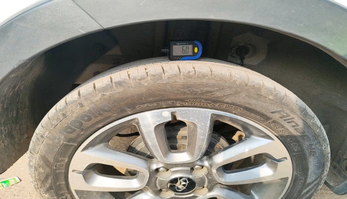 2016 Hyundai i20 Active 1.2 SX, Petrol, Manual, 1,09,860 km, tyre