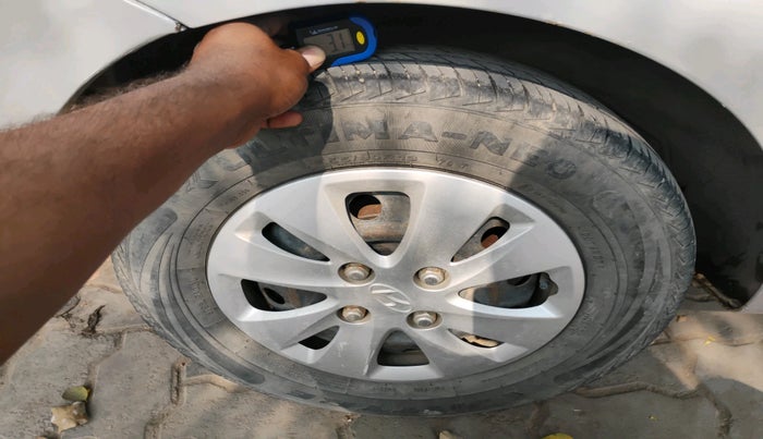 2012 Hyundai i10 ASTA 1.2, Petrol, Manual, 66,026 km, tyre