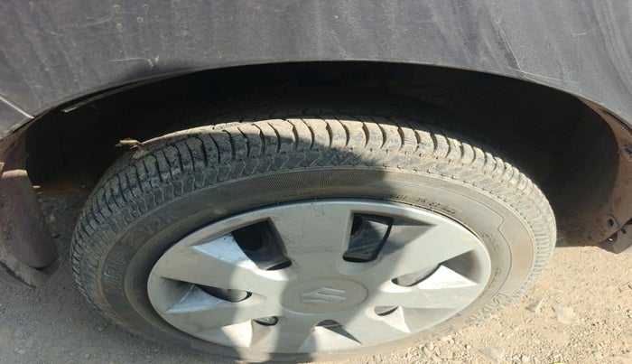 2016 Maruti Alto K10 VXI, Petrol, Manual, 83,404 km, tyre