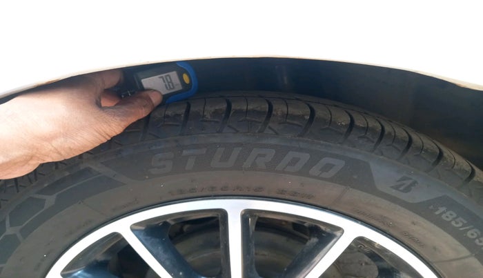 2017 Maruti Ciaz DELTA 1.4 MT PETROL, Petrol, Manual, 53,636 km, tyre