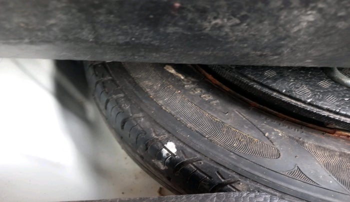 2017 Maruti Ciaz DELTA 1.4 MT PETROL, Petrol, Manual, 53,636 km, tyre