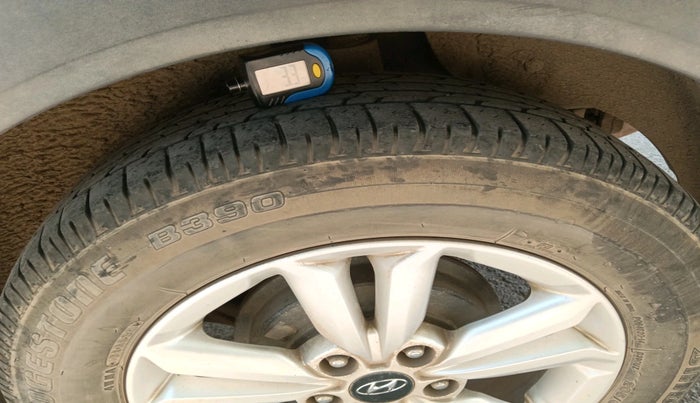 2016 Hyundai Creta SX PLUS 1.6 PETROL, Petrol, Manual, 95,211 km, tyre