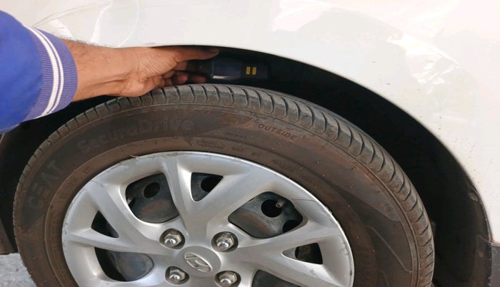 2018 Hyundai Grand i10 SPORTZ 1.2 KAPPA VTVT, Petrol, Manual, 38,349 km, tyre