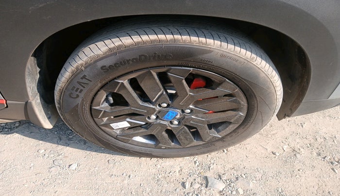 2024 Hyundai EXTER SX 1.2 MT Knight Edition, Petrol, Manual, 2,146 km, tyre