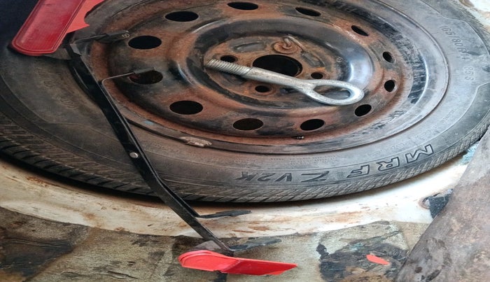 2014 Maruti Ritz VDI, Diesel, Manual, 1,63,507 km, tyre