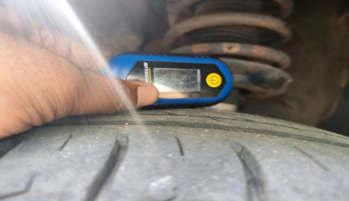 2012 Skoda Superb ELEGANCE 2.0 TDI CR AT, Diesel, Automatic, 84,197 km, tyre