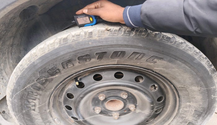 2015 Mahindra XUV500 W6, Diesel, Manual, 91,030 km, tyre