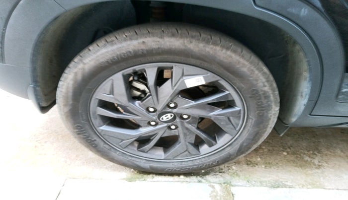 2023 Hyundai Creta SX (O) IVT 1.5 PETROL, Petrol, Automatic, 20,917 km, tyre