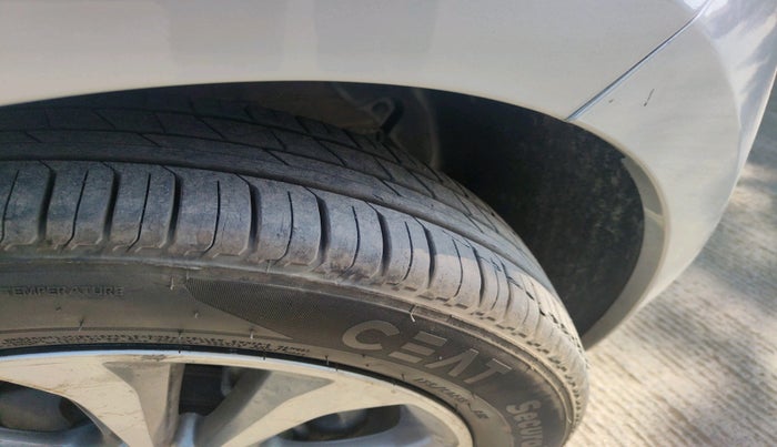 2014 Hyundai Xcent SX 1.2 (O), Petrol, Manual, 75,578 km, tyre