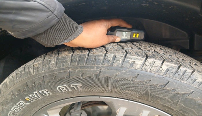 2024 Mahindra Thar LX D HT 2WD MT, Diesel, Manual, 57,449 km, tyre