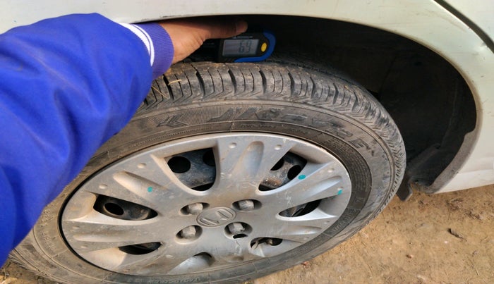 2017 Honda Amaze 1.2L I-VTEC S OPT, Petrol, Manual, 69,567 km, tyre