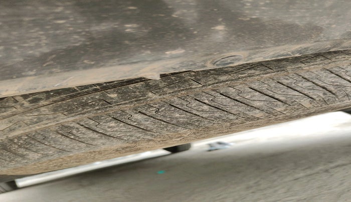 2024 Tata PUNCH ADVENTURE RHYTHM CNG, Petrol, Manual, 6,977 km, tyre