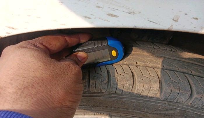 2019 Maruti New Wagon-R LXI CNG 1.0, Petrol, Manual, 92,004 km, tyre