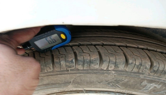 2019 Maruti New Wagon-R LXI CNG 1.0, Petrol, Manual, 92,004 km, tyre