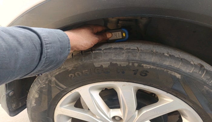 2018 Hyundai Creta SX 1.6 DIESEL, Diesel, Manual, 97,066 km, tyre