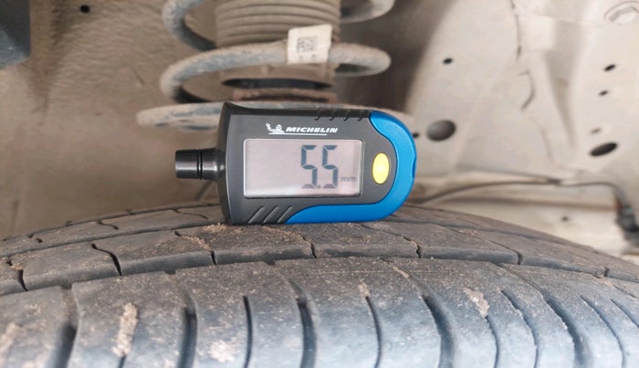 2024 Maruti Ertiga VXi (O), Petrol, Manual, 35,003 km, tyre