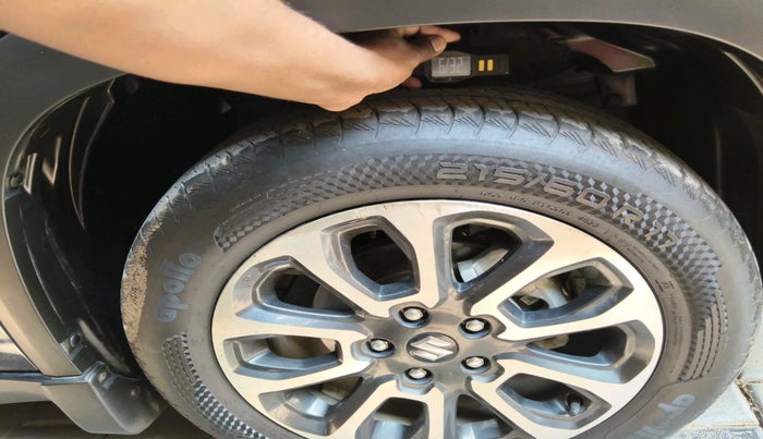 2022 Maruti Grand Vitara ALPHA SMART HYBRID, Petrol, Manual, 20,534 km, tyre