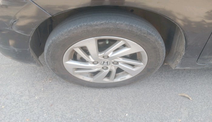 2016 Honda Jazz 1.2L I-VTEC V AT, Petrol, Automatic, 67,158 km, tyre