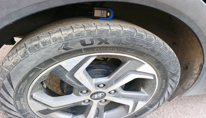 2018 Hyundai Creta SX AT 1.6 PETROL, Petrol, Automatic, 1,04,811 km, tyre