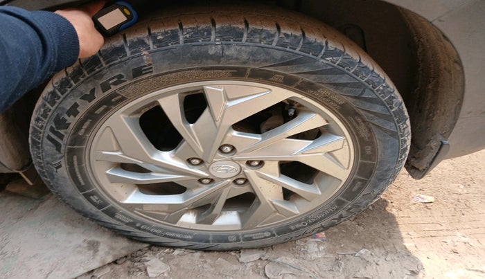 2020 Hyundai Creta SX 1.5 PETROL, Petrol, Manual, 39,767 km, tyre