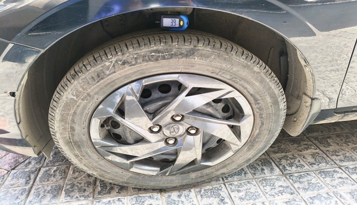 2022 Hyundai NEW I20 MAGNA 1.2 MT, Petrol, Manual, 46,624 km, tyre