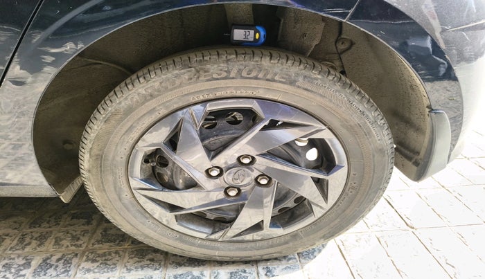 2022 Hyundai NEW I20 MAGNA 1.2 MT, Petrol, Manual, 46,624 km, tyre