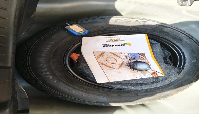 2022 Hyundai NEW I20 MAGNA 1.2 MT, Petrol, Manual, 46,624 km, tyre