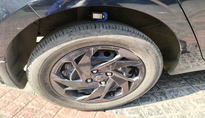 2022 Hyundai NEW I20 MAGNA 1.2 MT, Petrol, Manual, 46,624 km, tyre