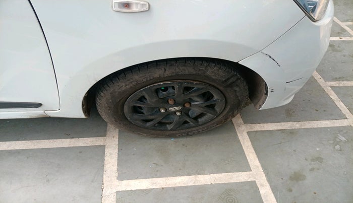 2018 Hyundai Grand i10 MAGNA 1.2 KAPPA VTVT CNG, Petrol, Manual, 1,05,099 km, tyre