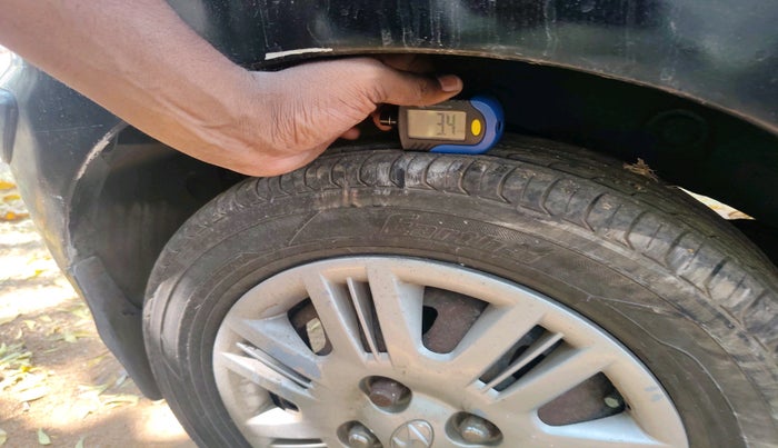 2011 Hyundai Santro Xing GLS, Petrol, Manual, 1,06,293 km, tyre