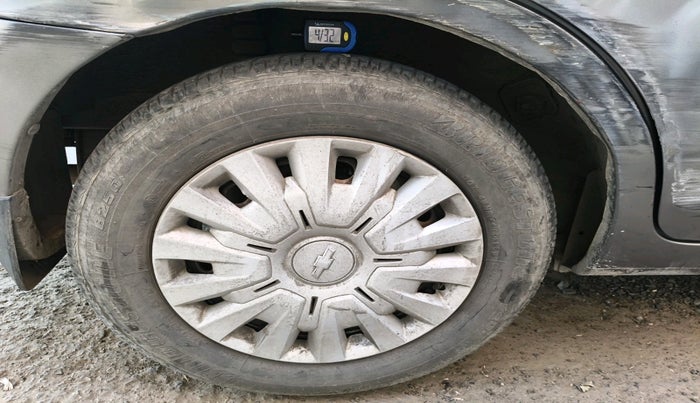 2015 Chevrolet Sail 1.2 BASE, Petrol, Manual, 65,948 km, tyre