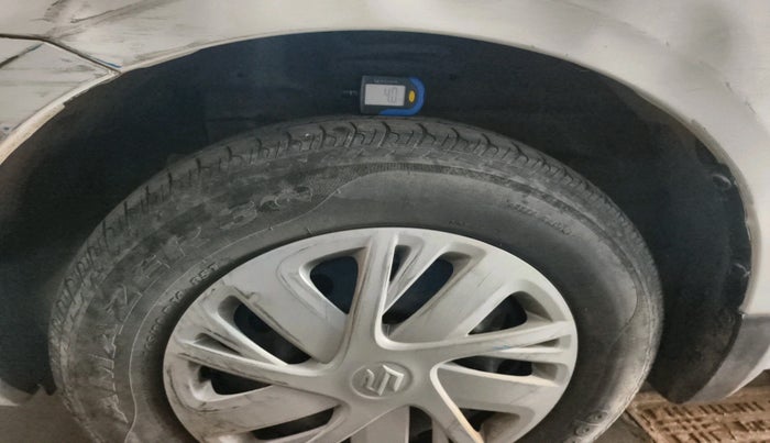 2015 Maruti Swift VDI, Diesel, Manual, 25,044 km, tyre