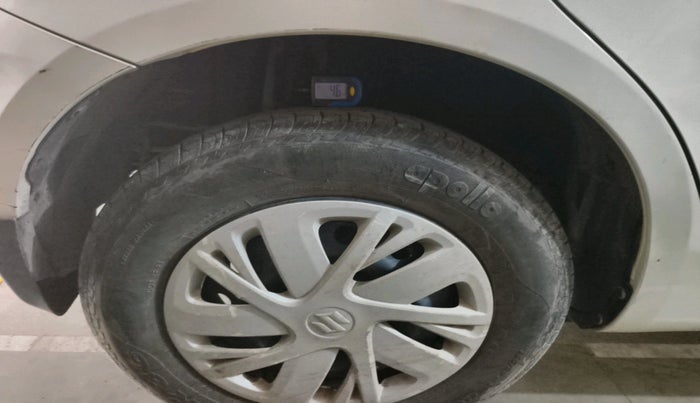 2015 Maruti Swift VDI, Diesel, Manual, 25,044 km, tyre