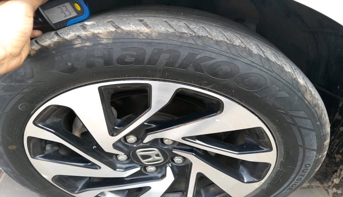 2019 Honda Civic 1.8L I-VTEC V CVT, Petrol, Automatic, 26,631 km, tyre