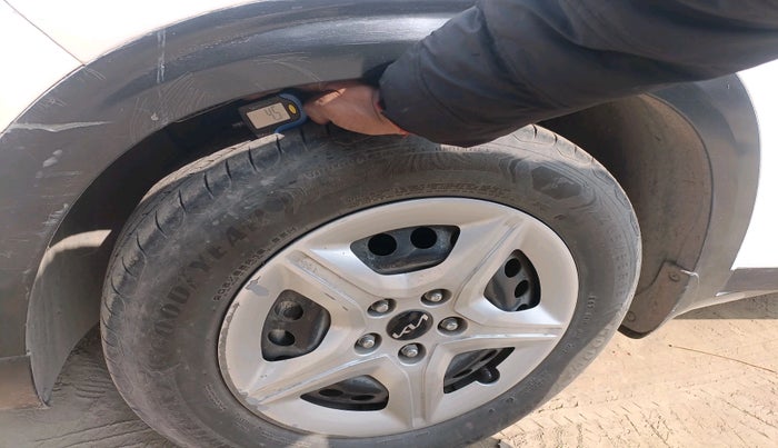 2023 KIA SELTOS HTK 1.5 DIESEL IMT, Diesel, Manual, 44,778 km, tyre